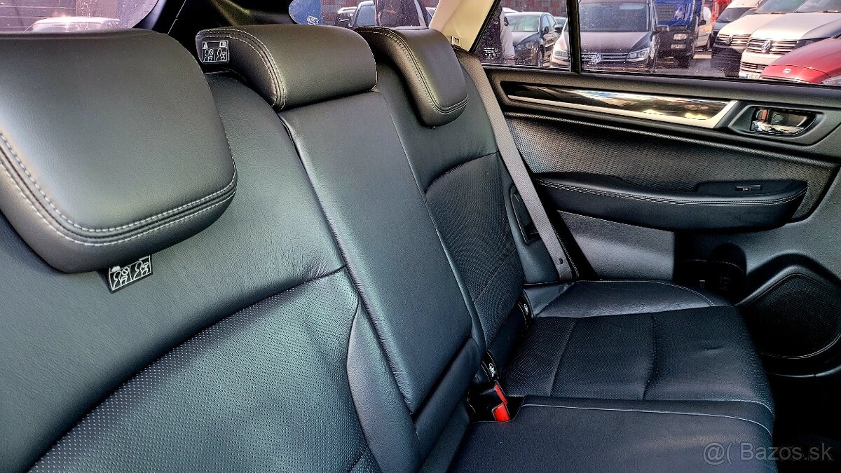 Subaru Legacy Outback 2,0 D 110 kW A/T 4x4 - 9