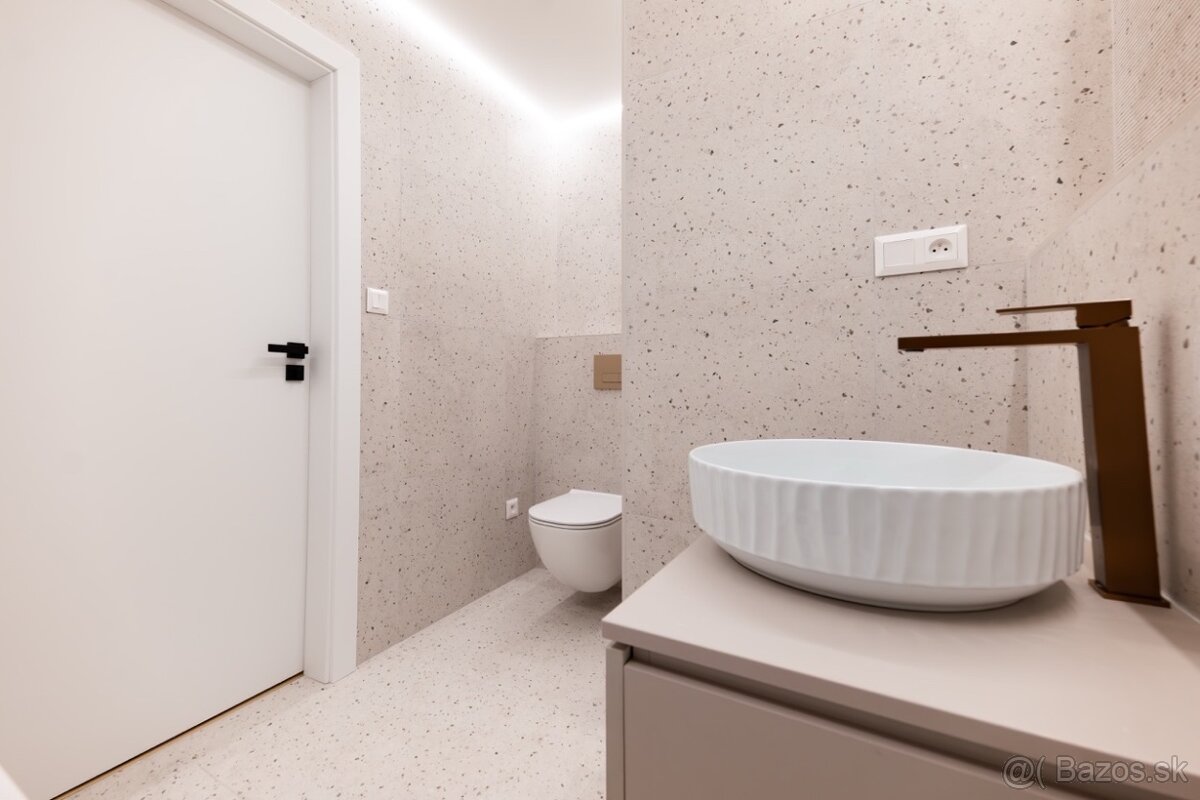 Rezervované/Dizajnový 2-izb. byt po kompletnej rekonštrukcii - 9