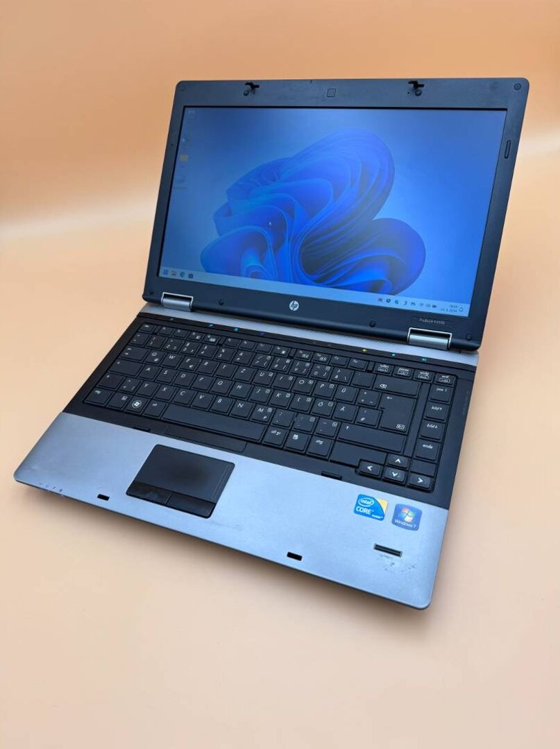 Notebook 14" HP.Intel i5-M520 2x2,40GHz.8gb ram.240gb SSD - 9