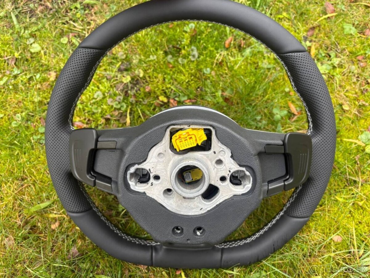 -Rline VW VOLANT KOZENY MULTIFUNKCNY biele šitie - 9