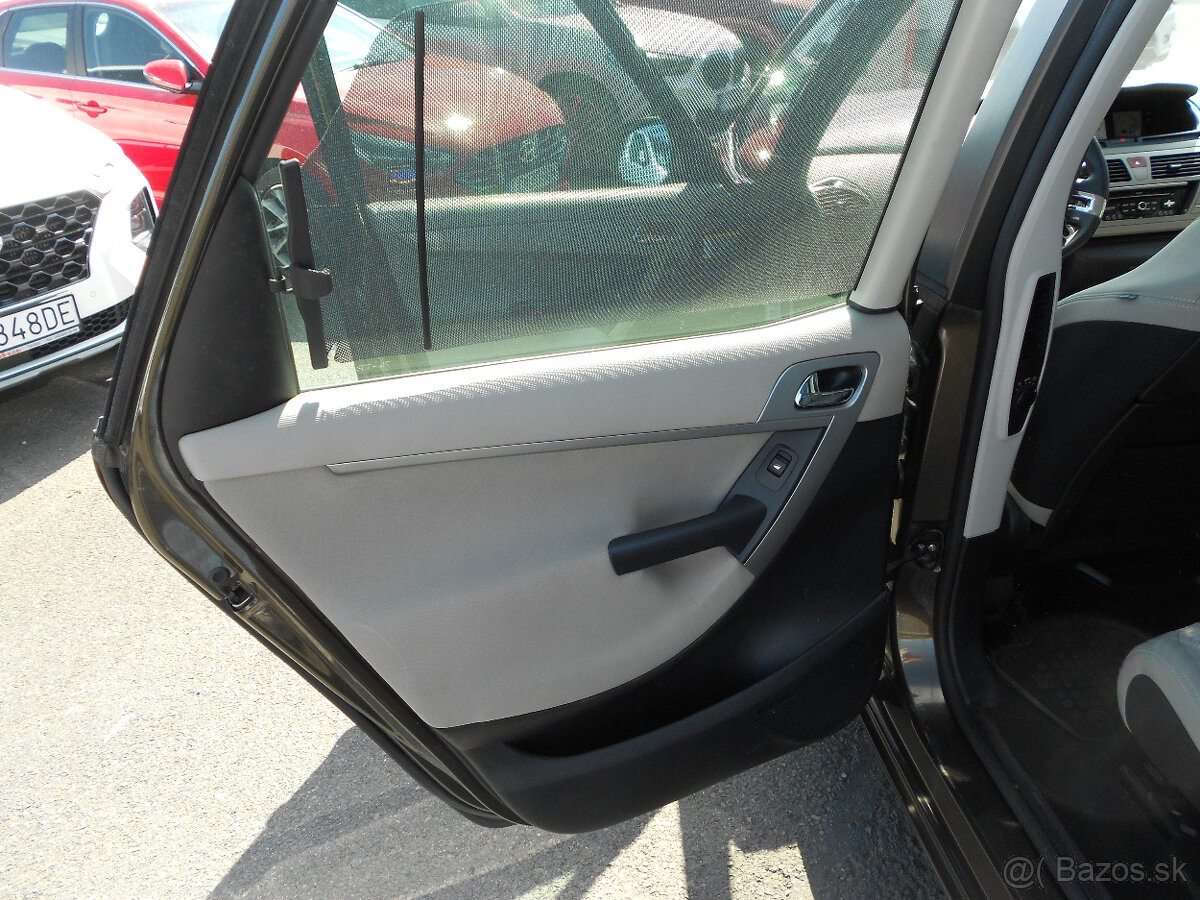 Citroen C4 Picasso 2,0Hdi AT 2012 - 9