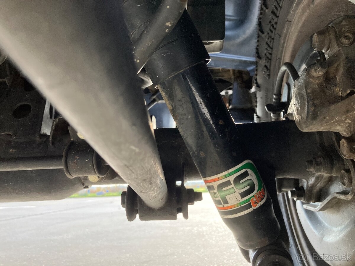 Toyota Land Cruiser J90 - 9