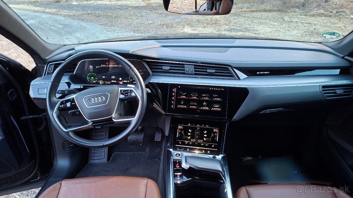 Audi etron 55 SPORTLINE - 9