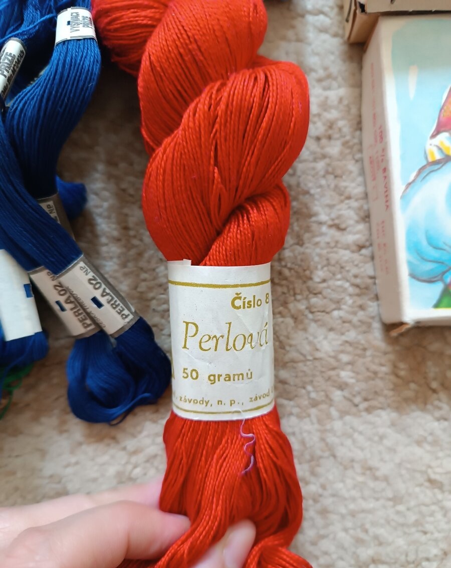 Vyšívacie priadze - 9