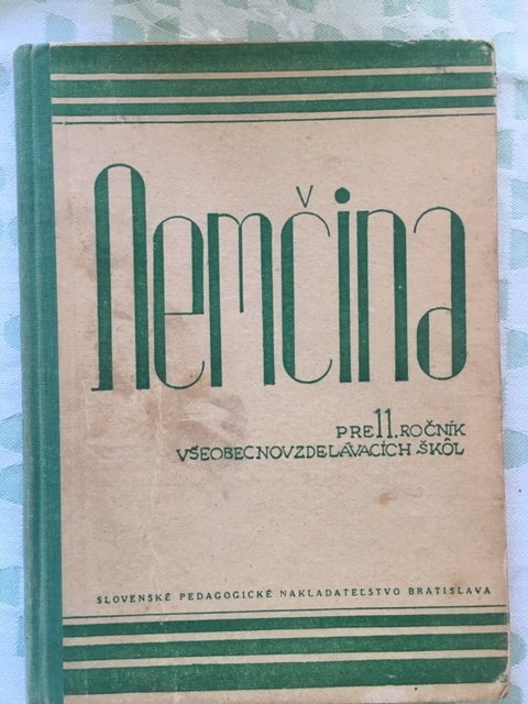 Slovníky a staré učebnice cudzojazyčné-rôzne - 9