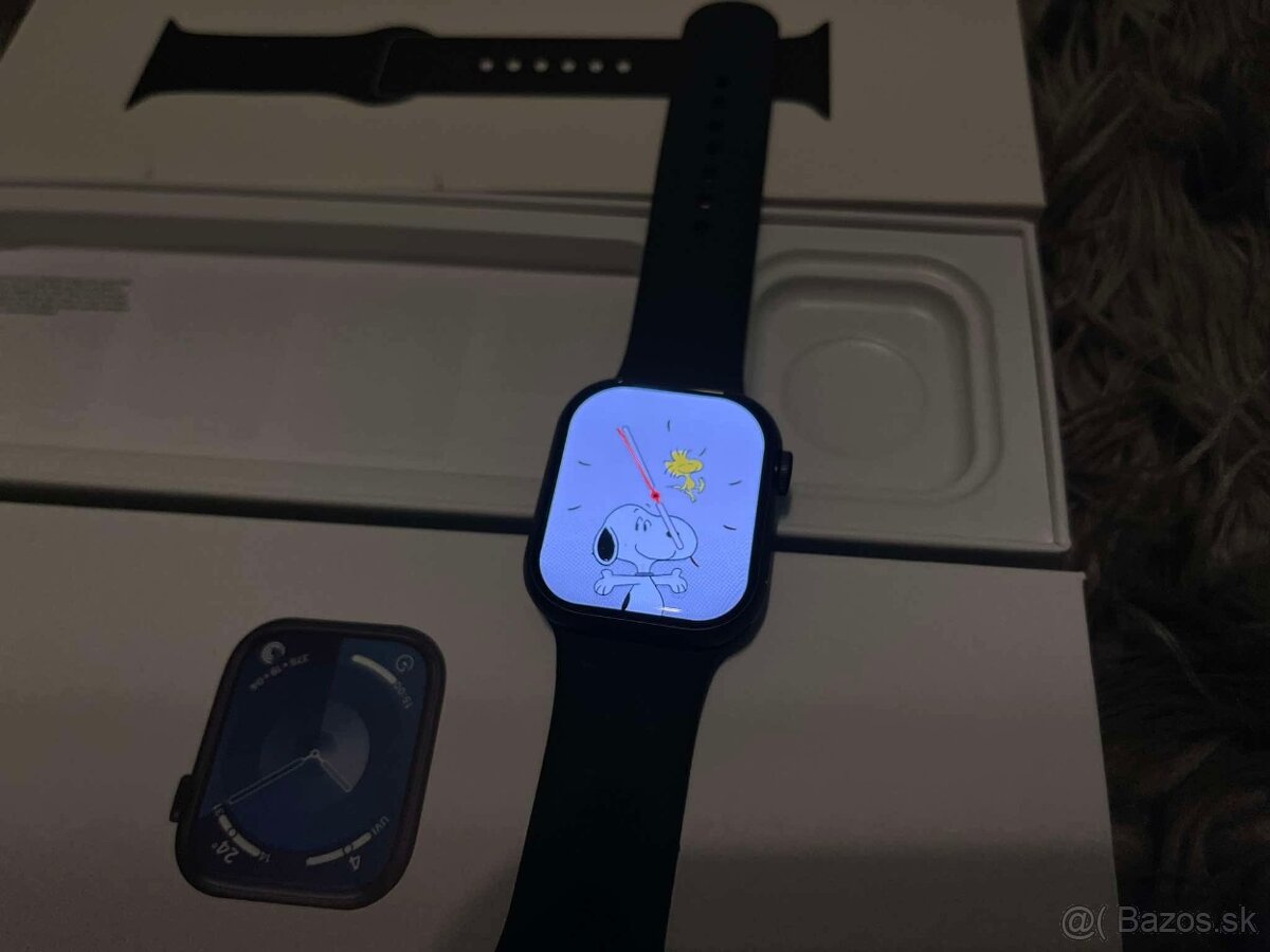 Apple Watch Series 5 44mm - 9