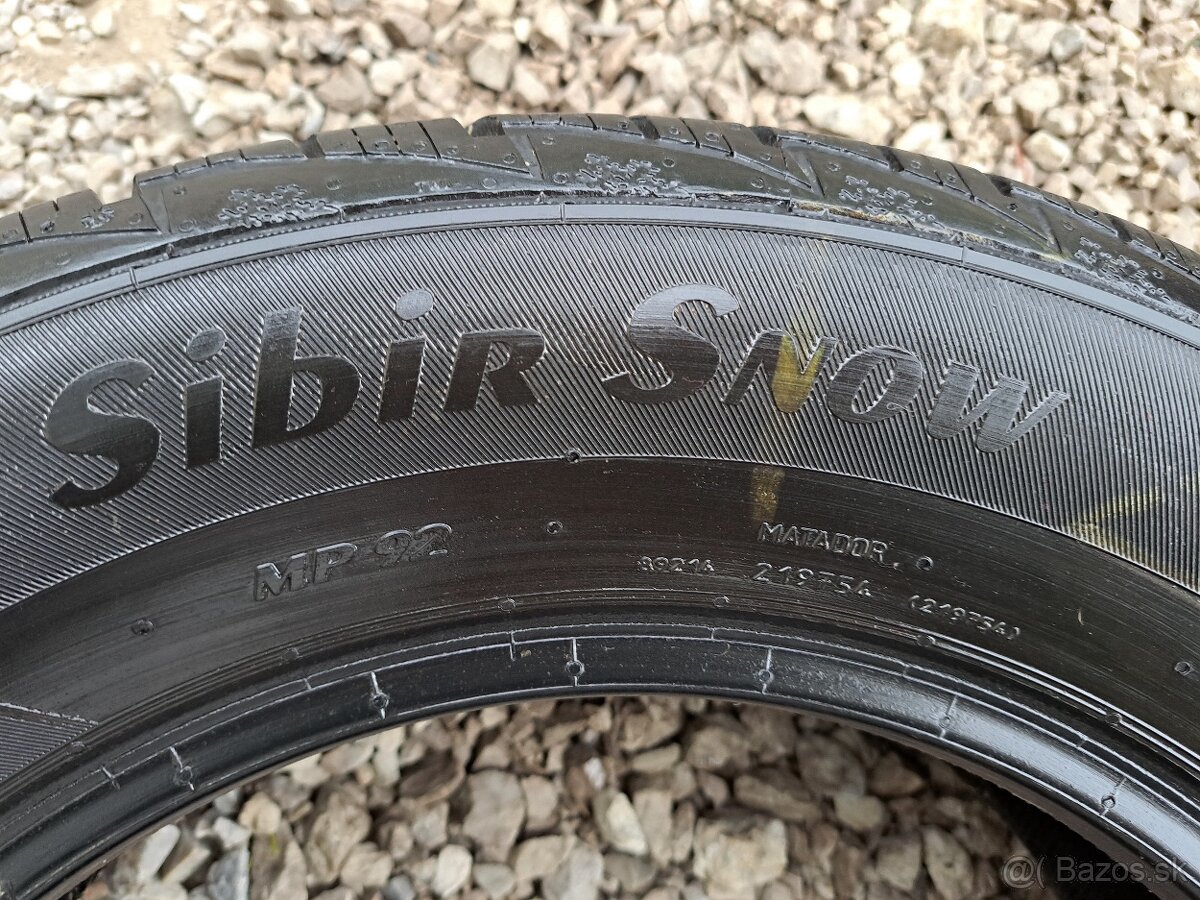 PNEUMATIKY ZIMNE R15 - 9