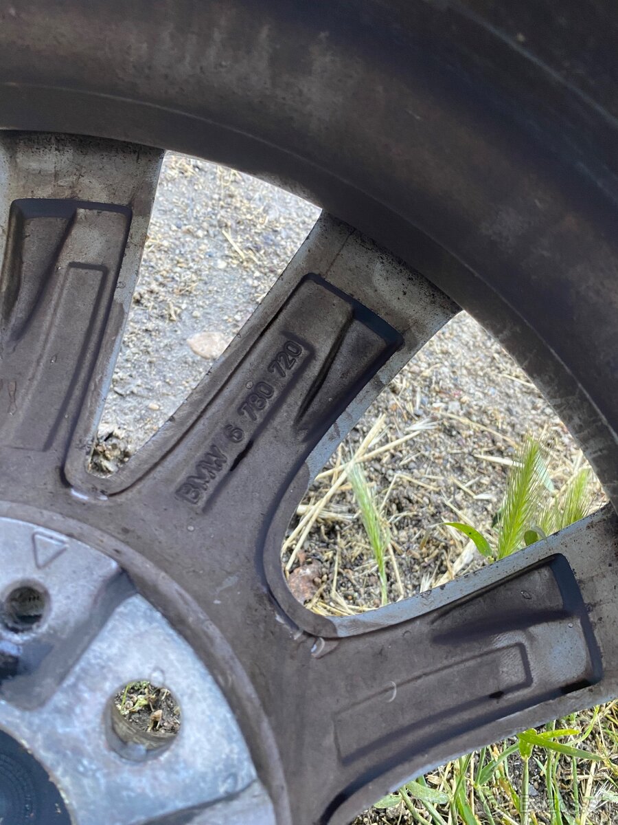 Letná sada 225/55 R17 pre BMW - 9