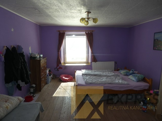 RK EXPRES - predaj rodinný dom v Handlovej, ul. Krasku - 9