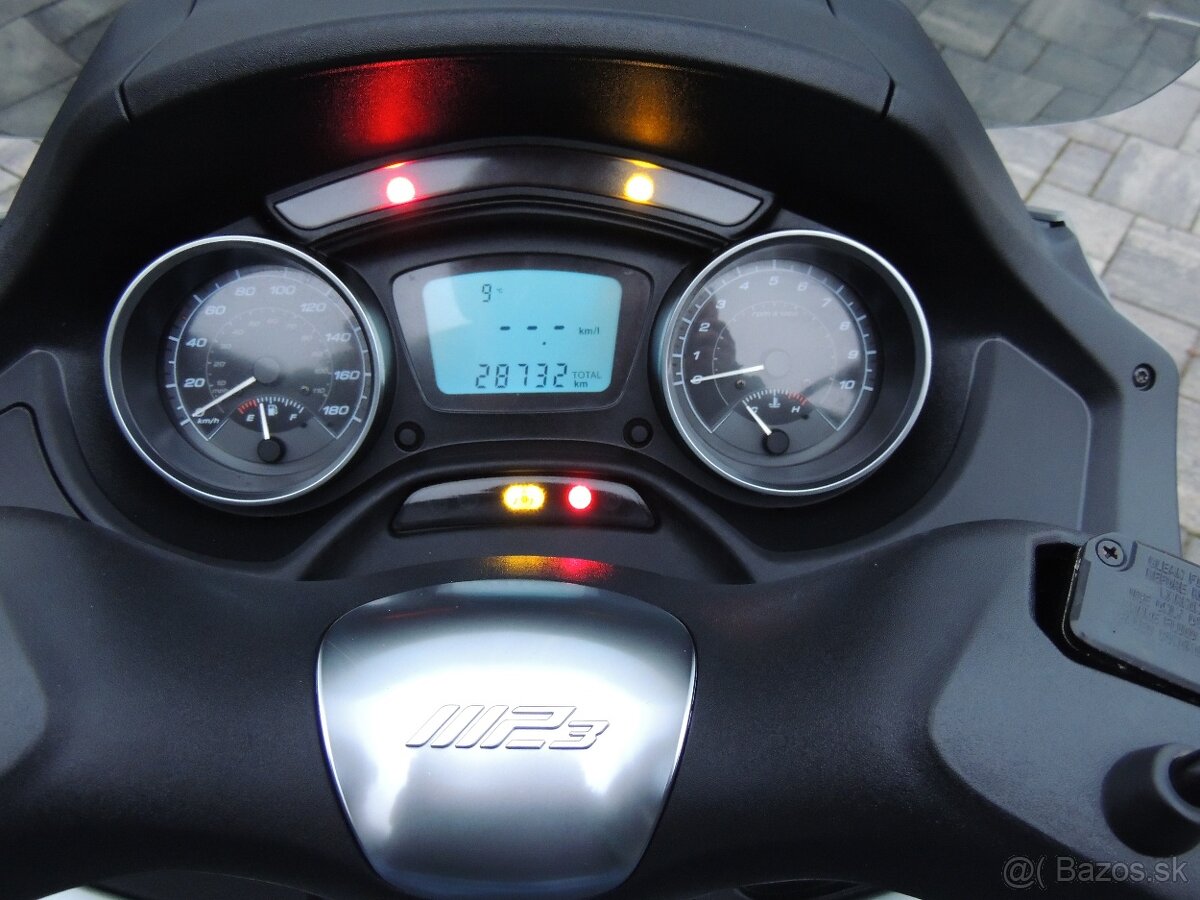 PIAGGIO MP3 500 LT 2018 ,,B"vodičák - 9