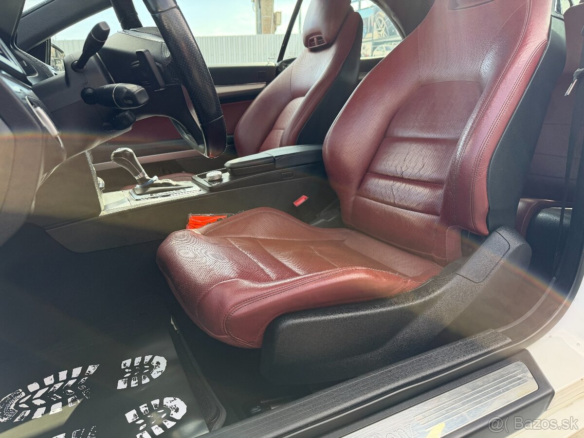 Mercedes-Benz E trieda Kabriolet 350 CDI Blue - 9