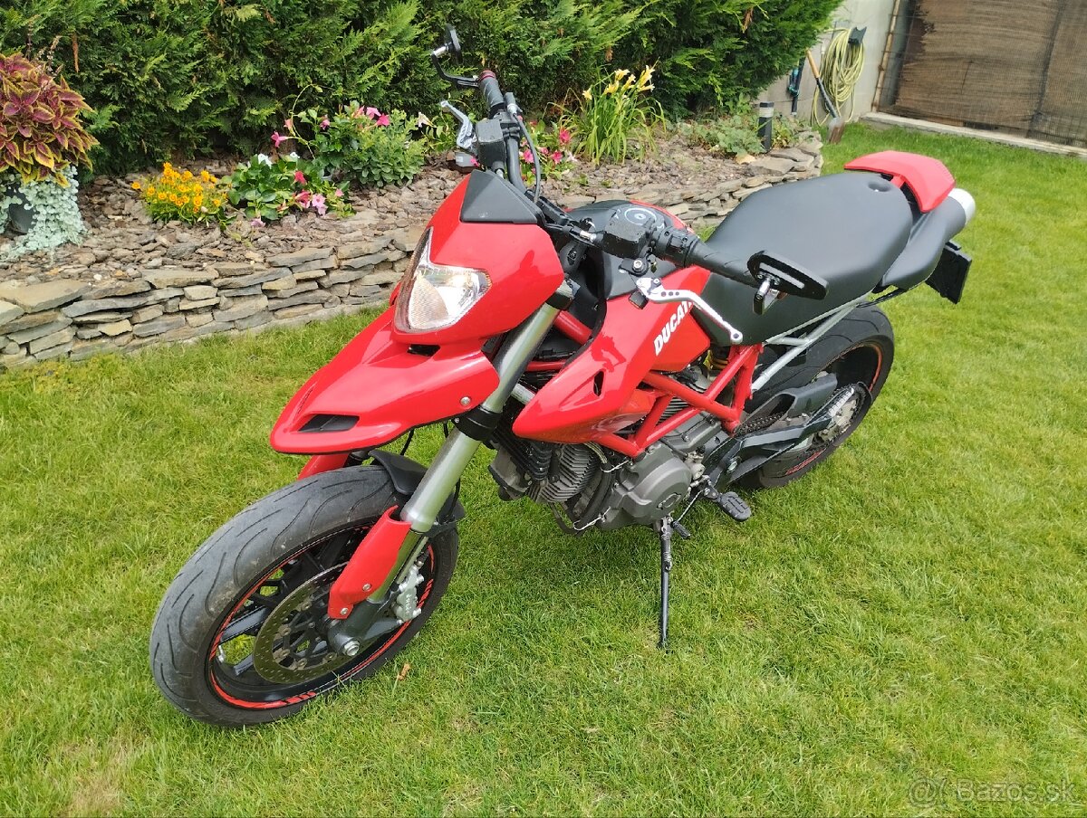Predám DUCATI 796 HYPERMOTARD v tp 35kW - 9