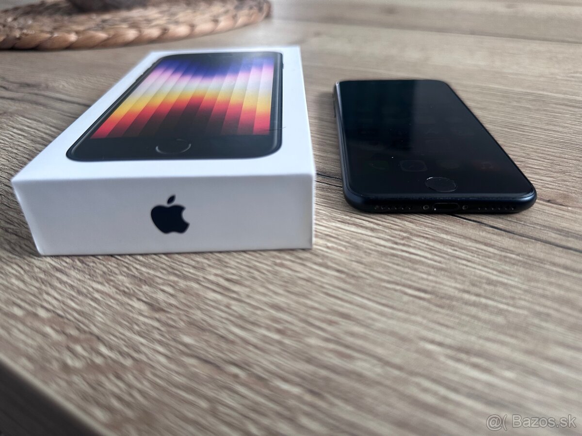 iPhone SE 2022 128GB - 9