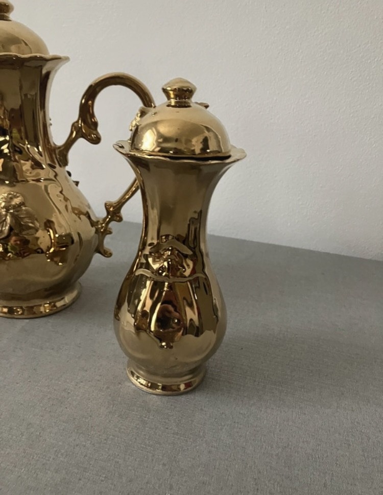 Set zlatej farby - 9