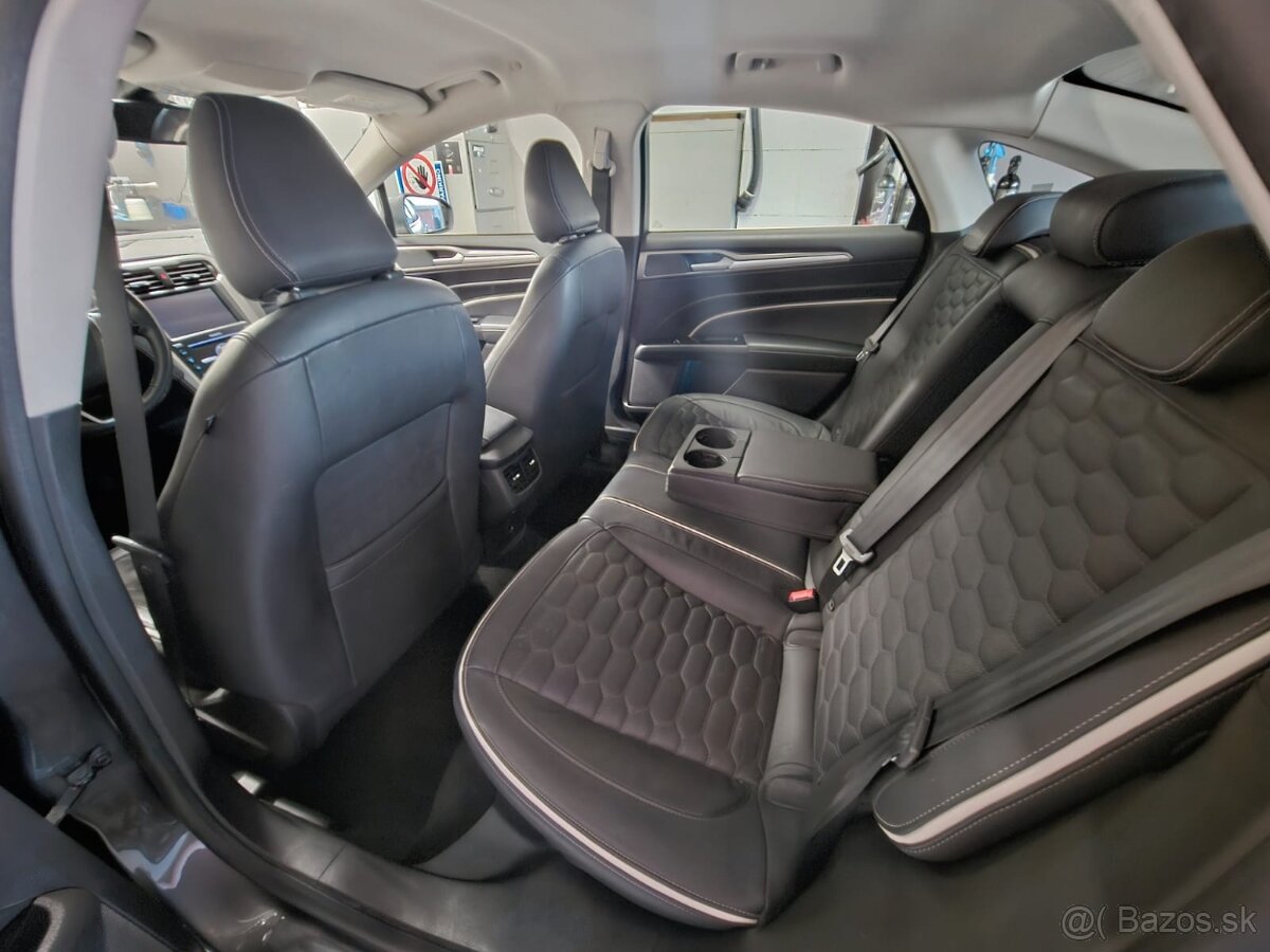 Ford Mondeo Vignale Hybrid - 9