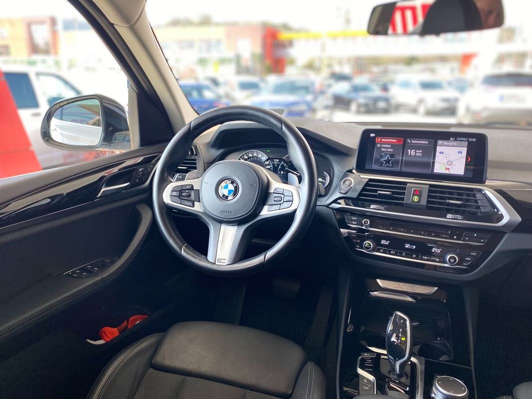 BMW X3 20i xDrive 135kW AT/8 X-line - 9