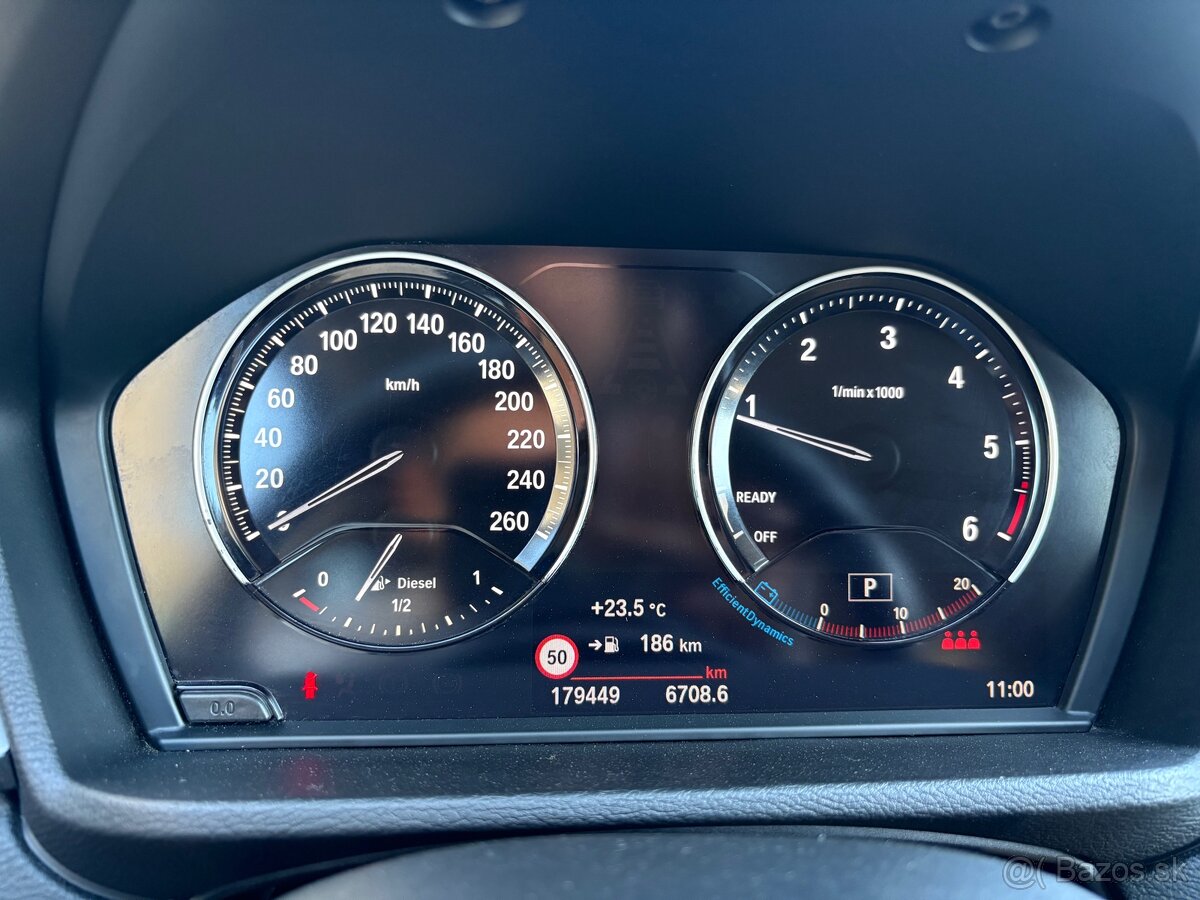 Bmw x1 sDrive 18d - 9