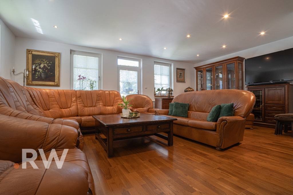 REWIN I Majestátny rodinný dom s investičným potenciálom - 9