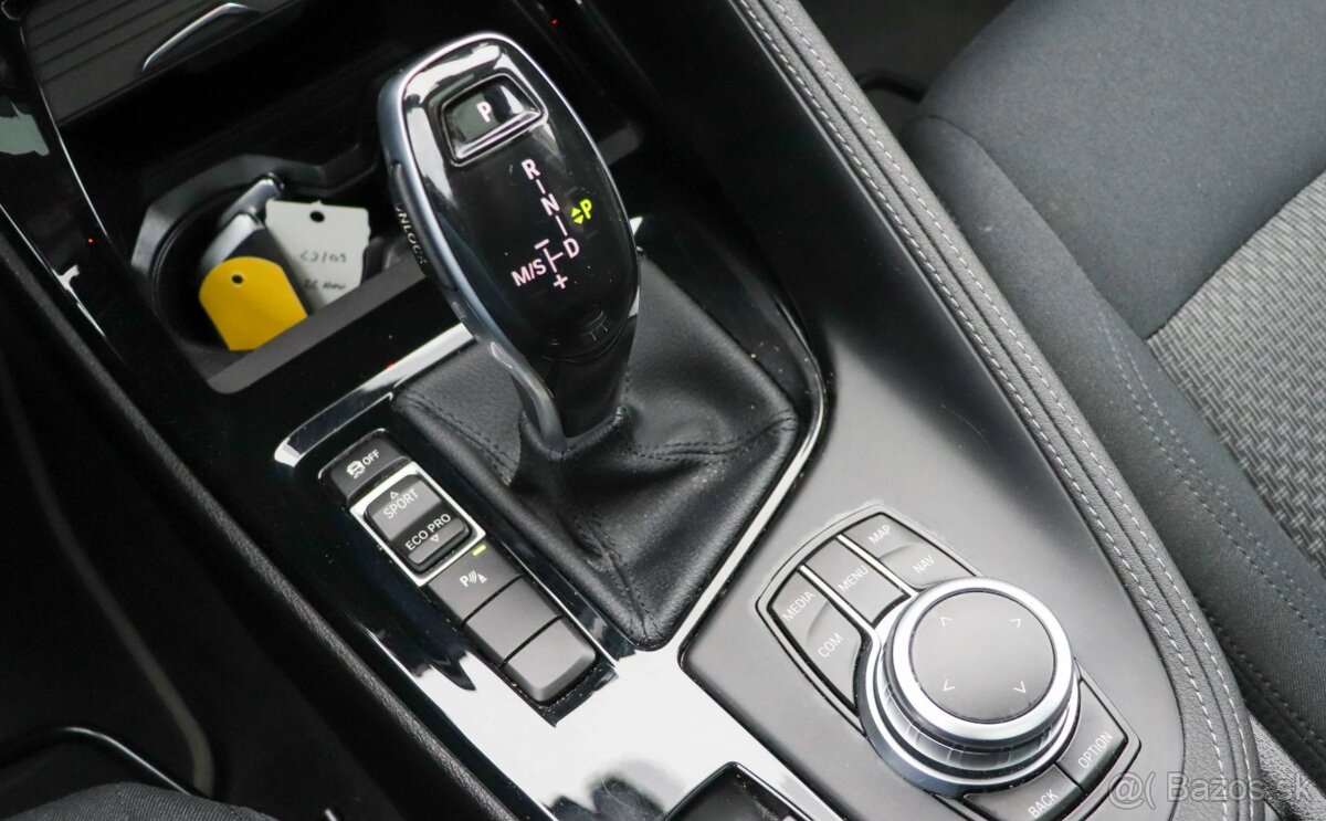 BMW X2 sDrive18i A/T s DPH - 9