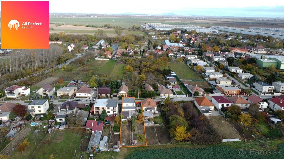 ALL PERFECT| Na predaj 5 izbový rodinný dom s pekným pozemko - 9