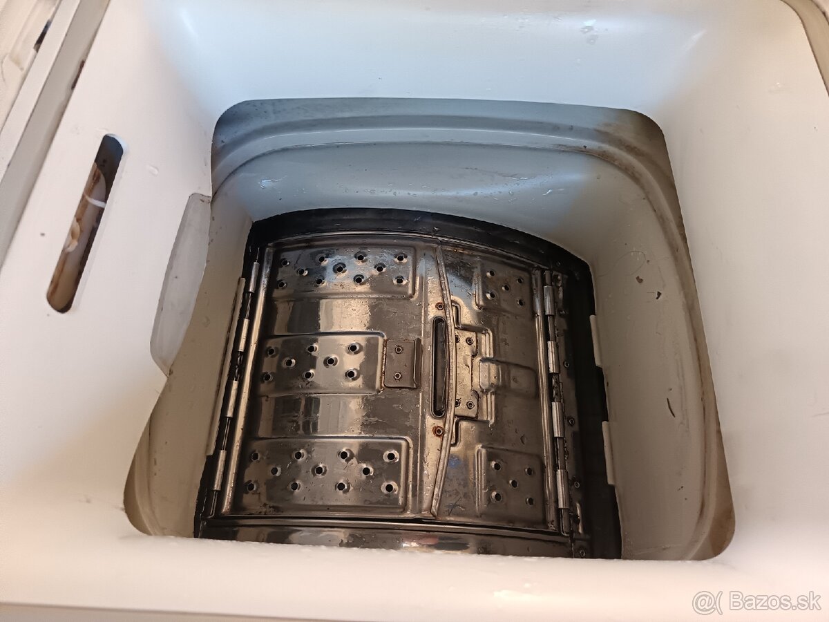 Whirpool úzka práčka s dovozom v Bratislave zdarma - 9