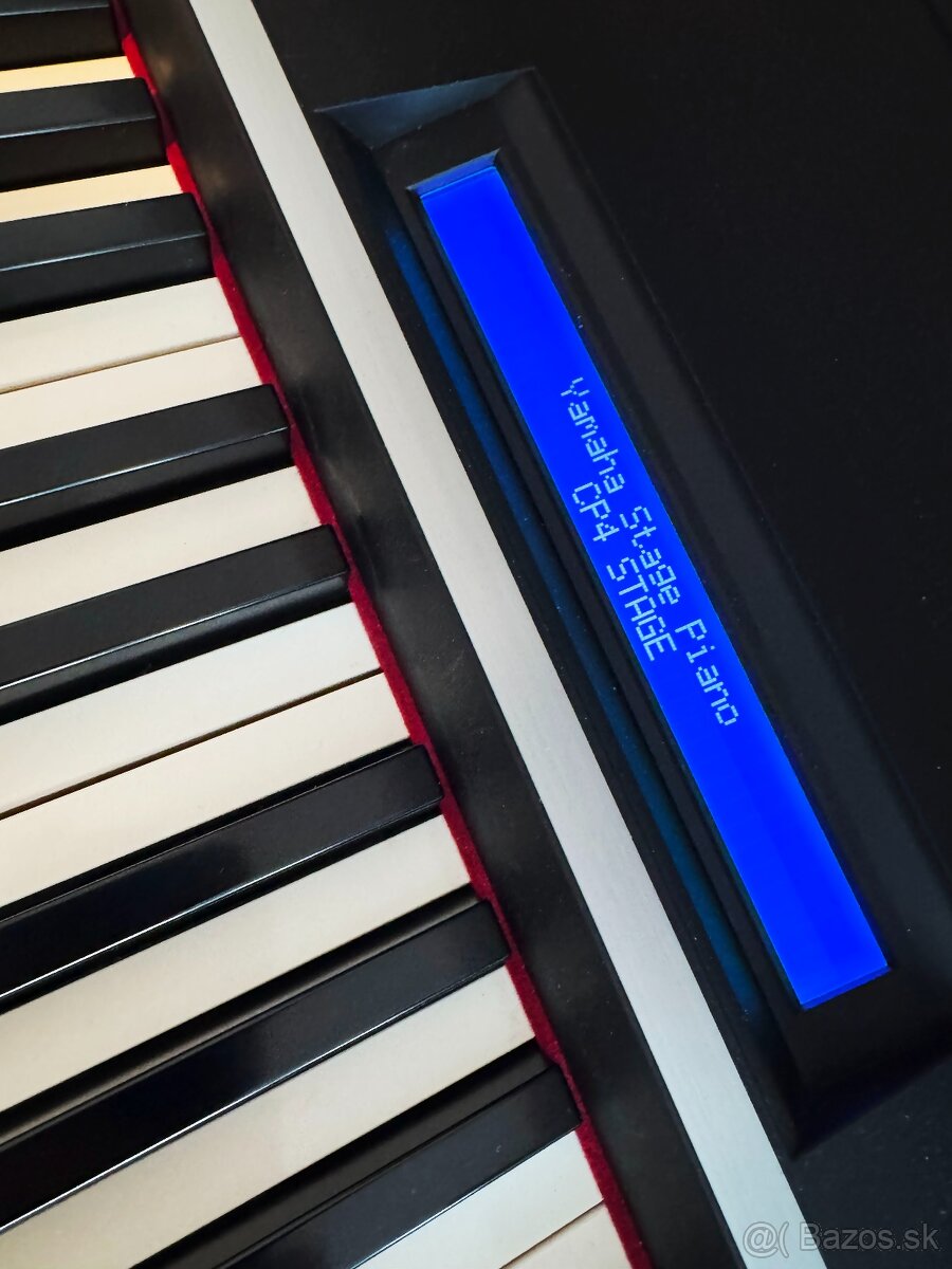 YAMAHA CP4 STAGE - 9