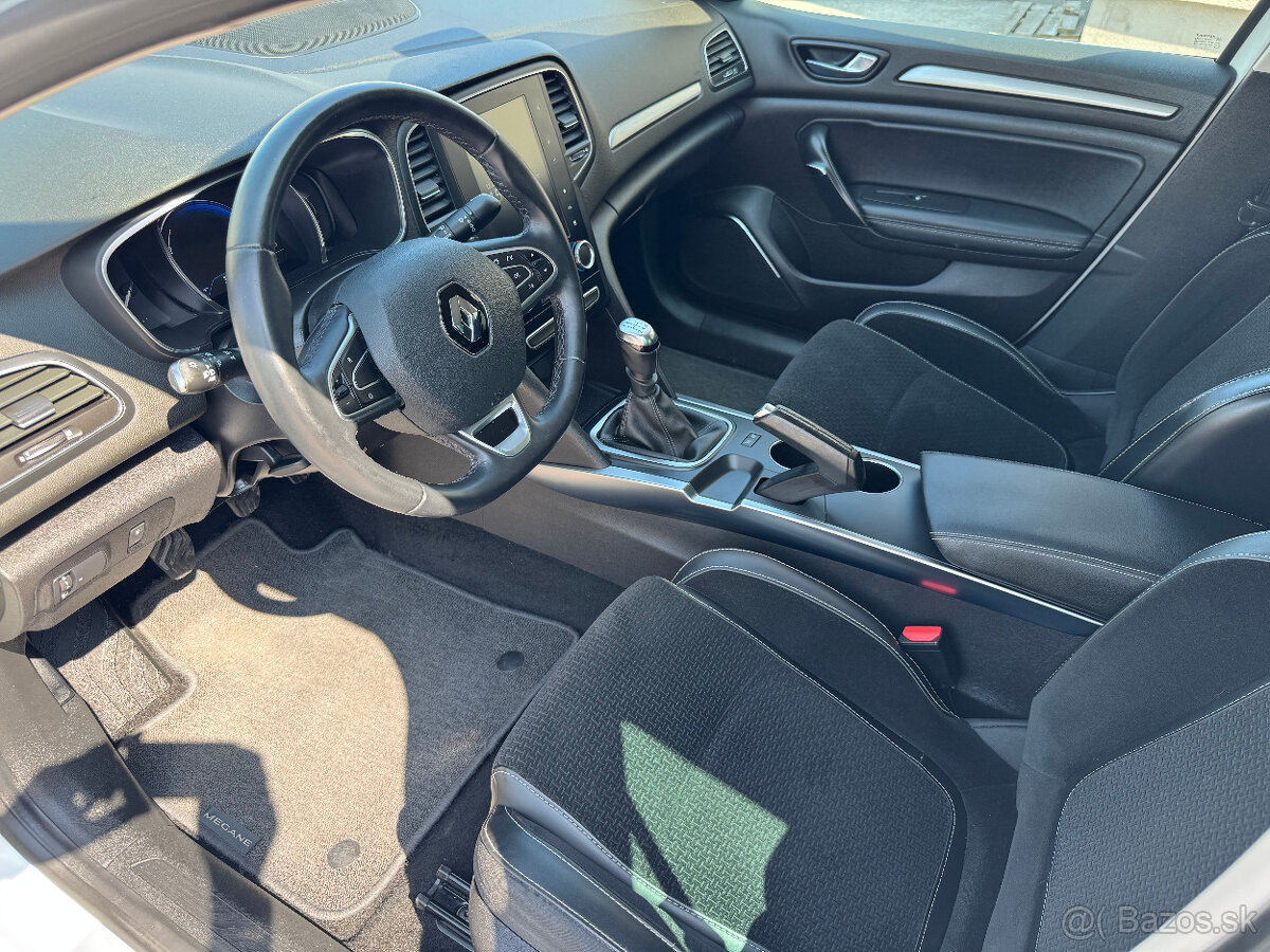 Renault Mégane SCe 115 Intens - 9