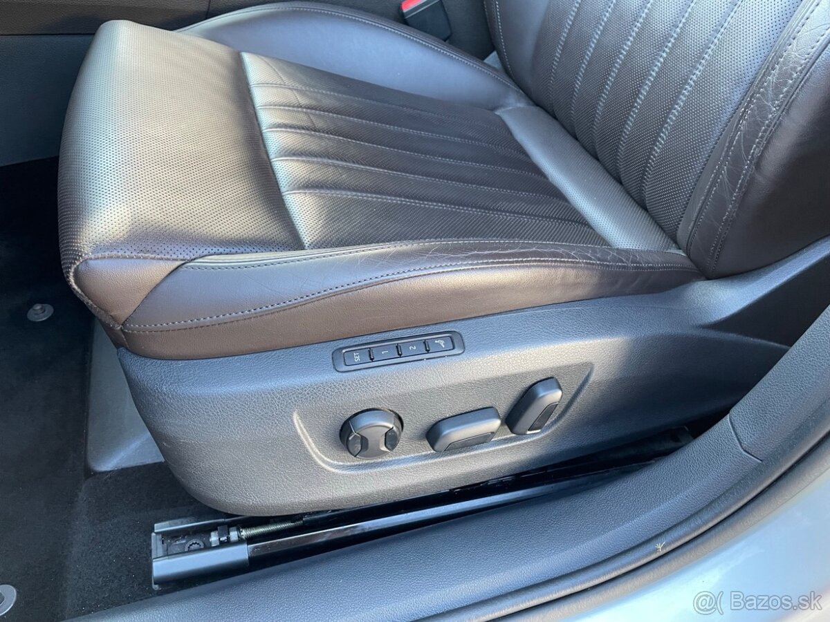 Škoda Superb 2.0TDI 140 kW L&K Manuál-2017-Webasto-Ventilace - 9