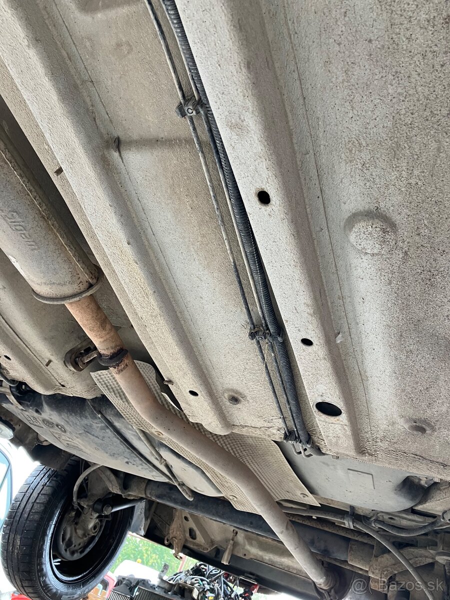 Peugeot Partner 1,4i 55kw - 9