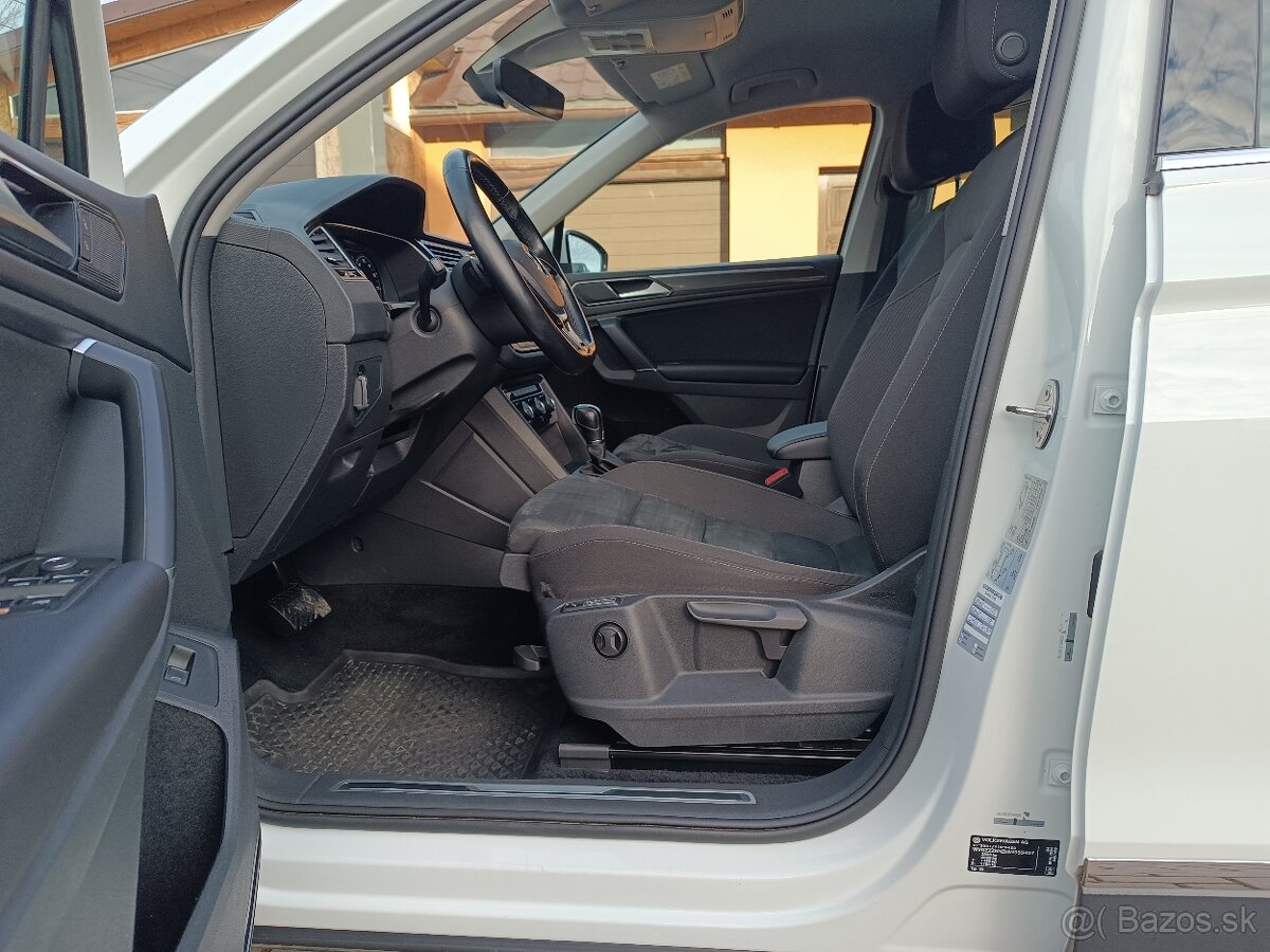 VW Tiguan 2,0 TDI, 4x4, matrix, virtual, webasto, DSG - 9
