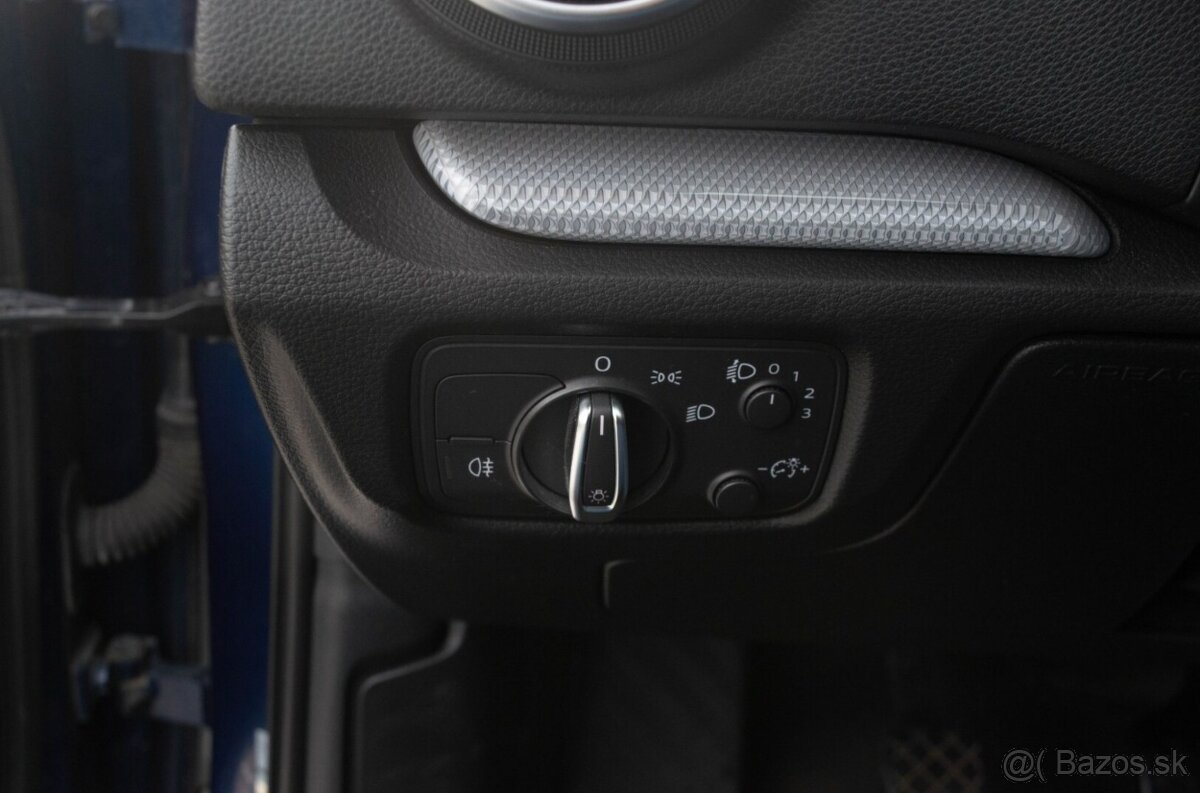 Audi A3 Sportback 1.6 TDI 110k , AJ ÚVER - 9