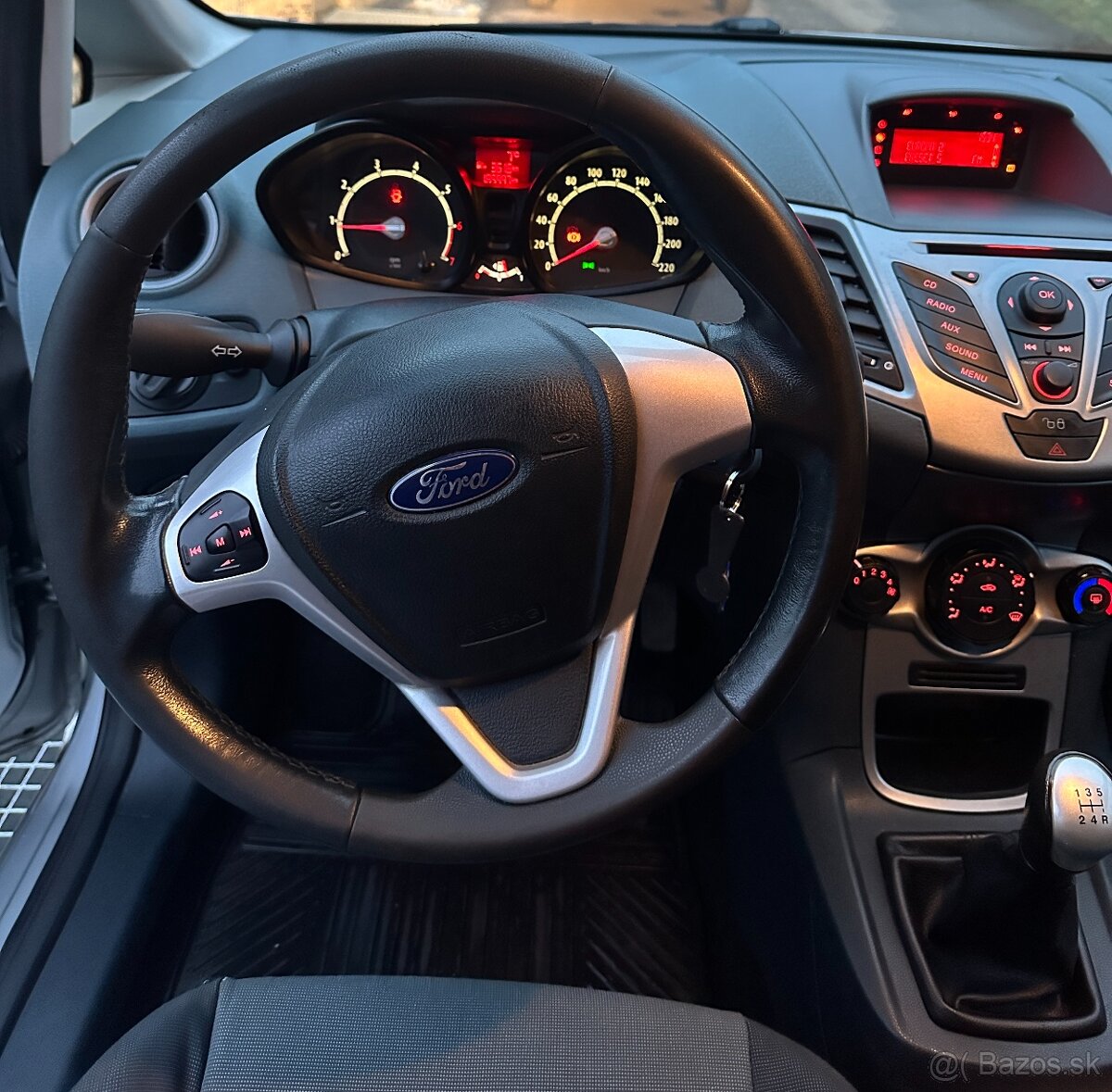 Ford Fiesta 1.25, Duratec 16V - 9