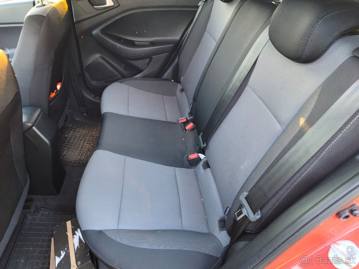 Hyundai i20 - 9