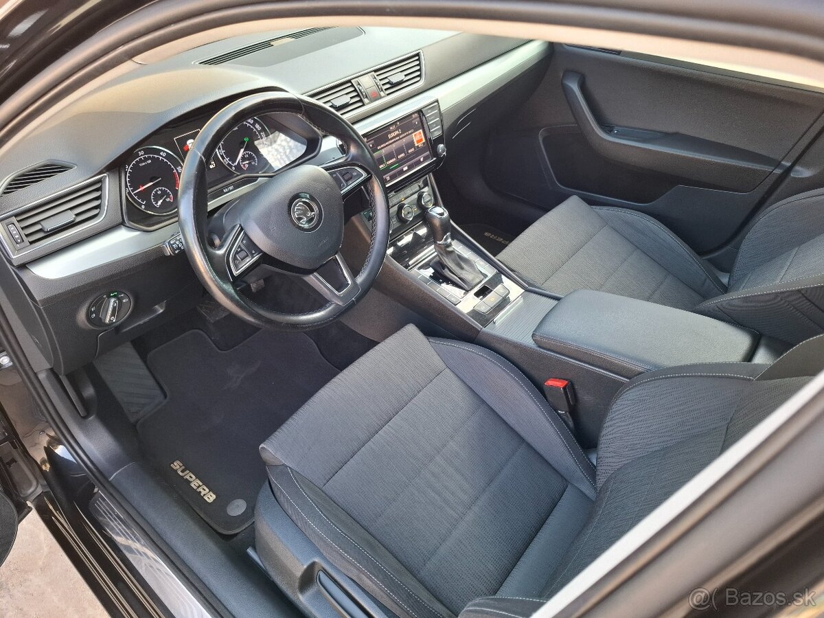 superb 3 sedan 2.0 tdi dsg - 9