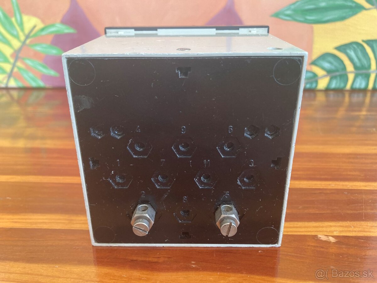Panelové ampérmetre AC 50Hz - 9