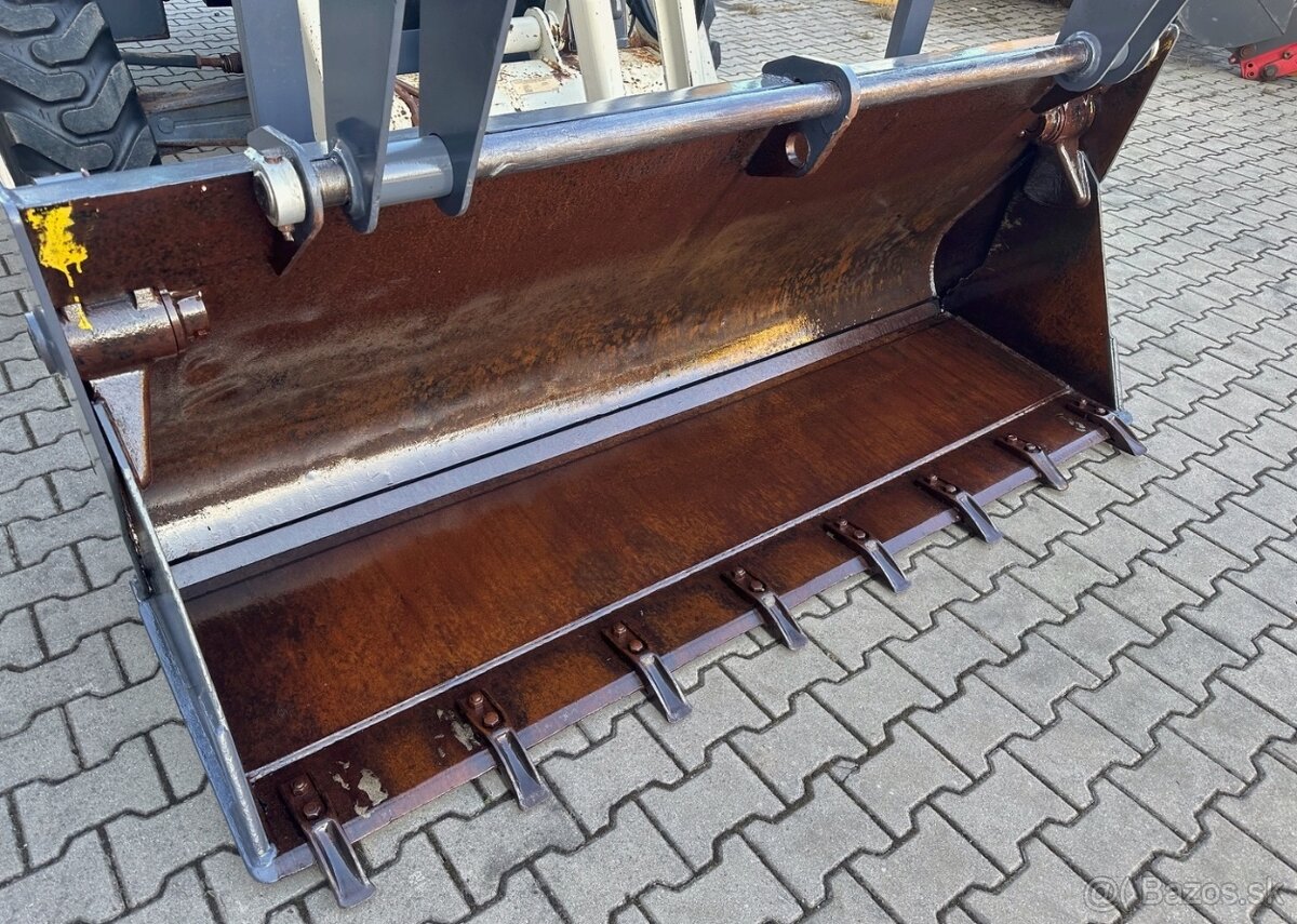 Terex Fermec 820 sx Cat JCB - 9