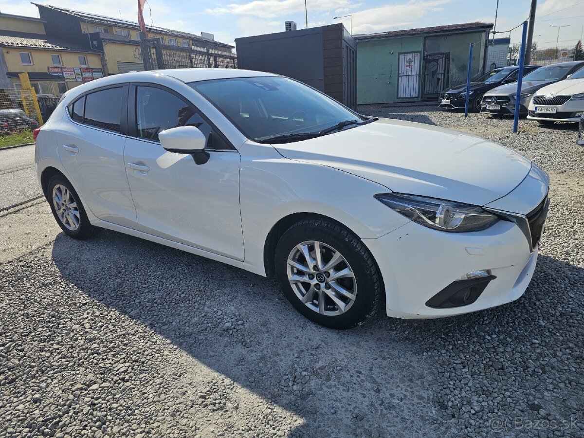 Mazda 3 2.2 Skyactiv Revolution manuál TOP - 9