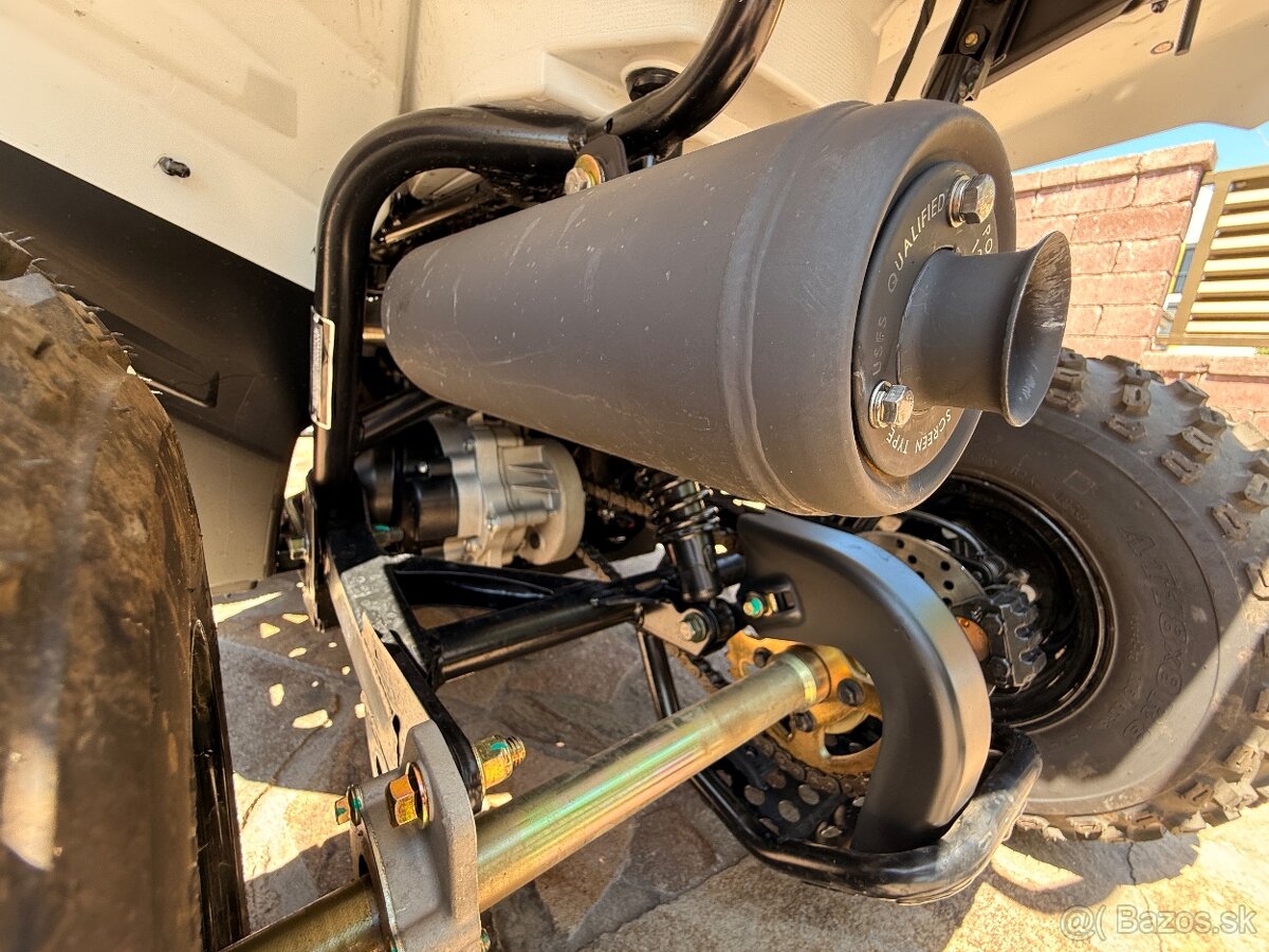 Polaris Outlaw 70 EFI – ako nová, garážovaná, v teréne nejaz - 9