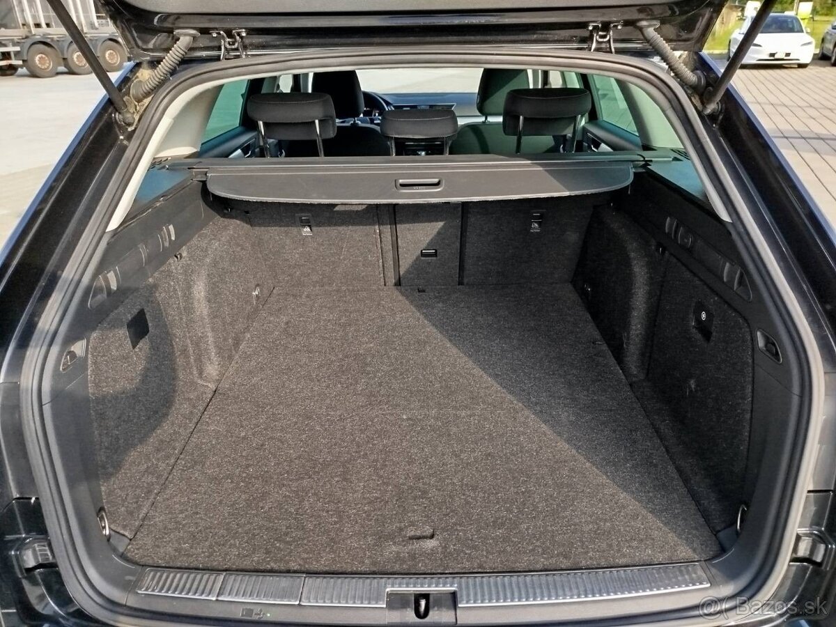 Škoda Superb Combi Business 1.4 TSI PHEV 218K - 9