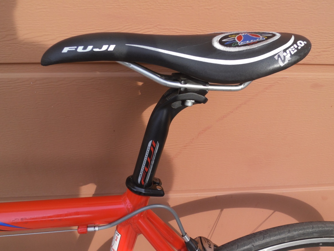 Cestný bicykel Fuji - 9