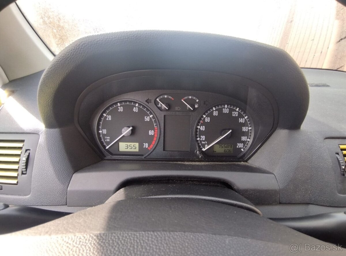 Škoda Fabia 1 1.4 16V 55kw 75tkm - 9