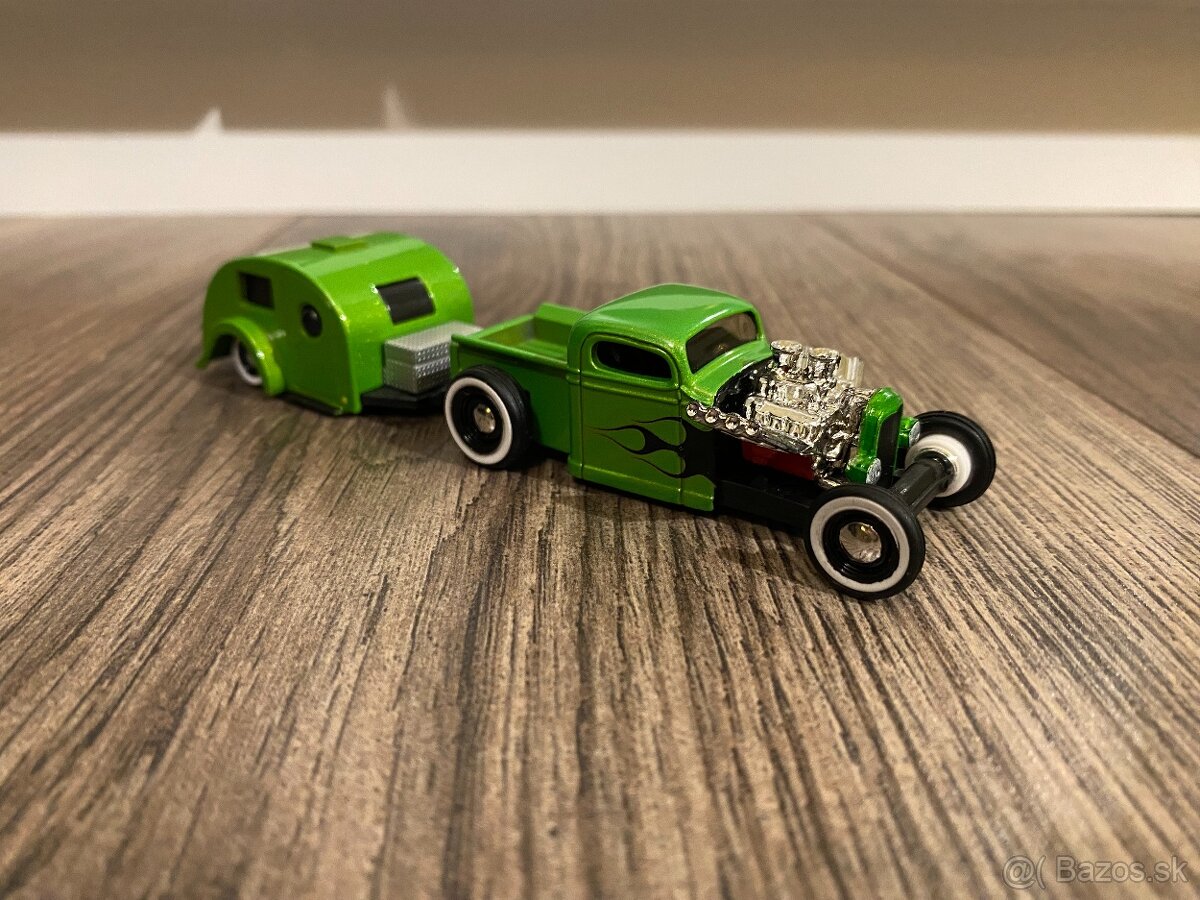 Predám modely Maisto 1/64 - 9