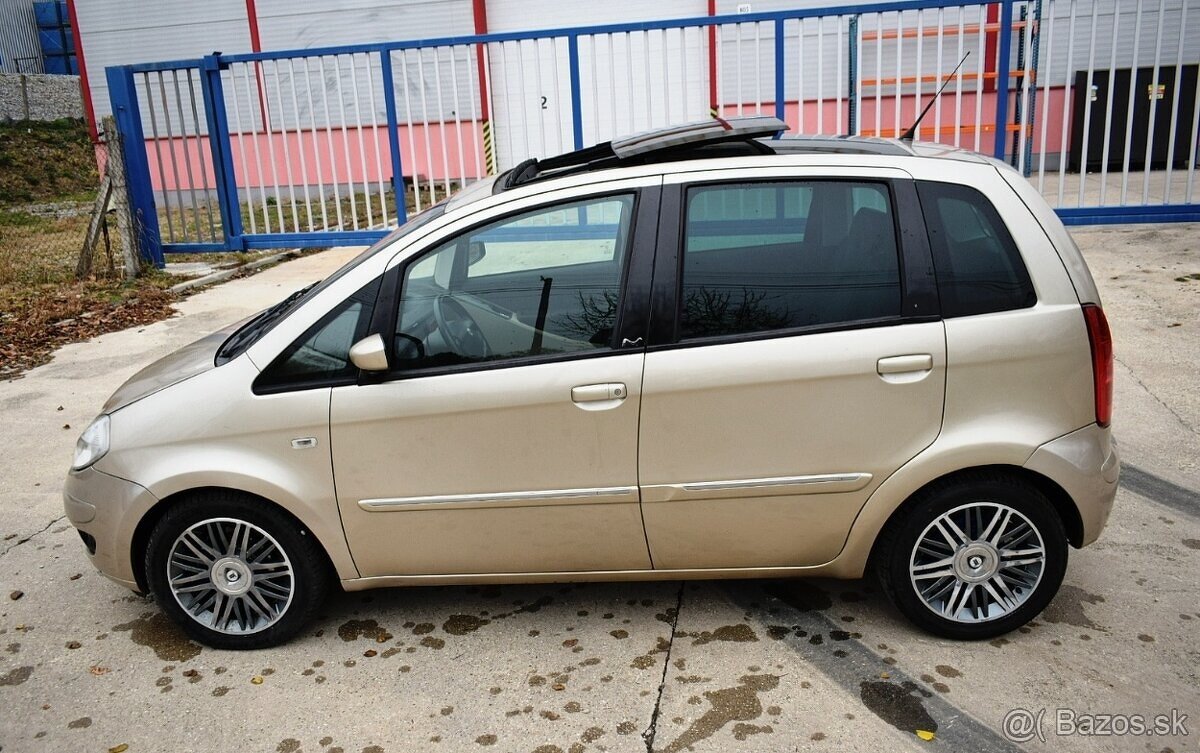 LANClA MUSA 1.4 benzin Automat 99000km - 9