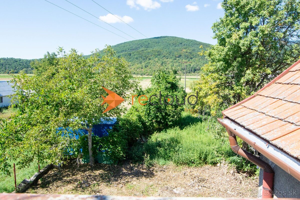 Slnečný rodinný dom v obci Diviacka Nová Ves - 9