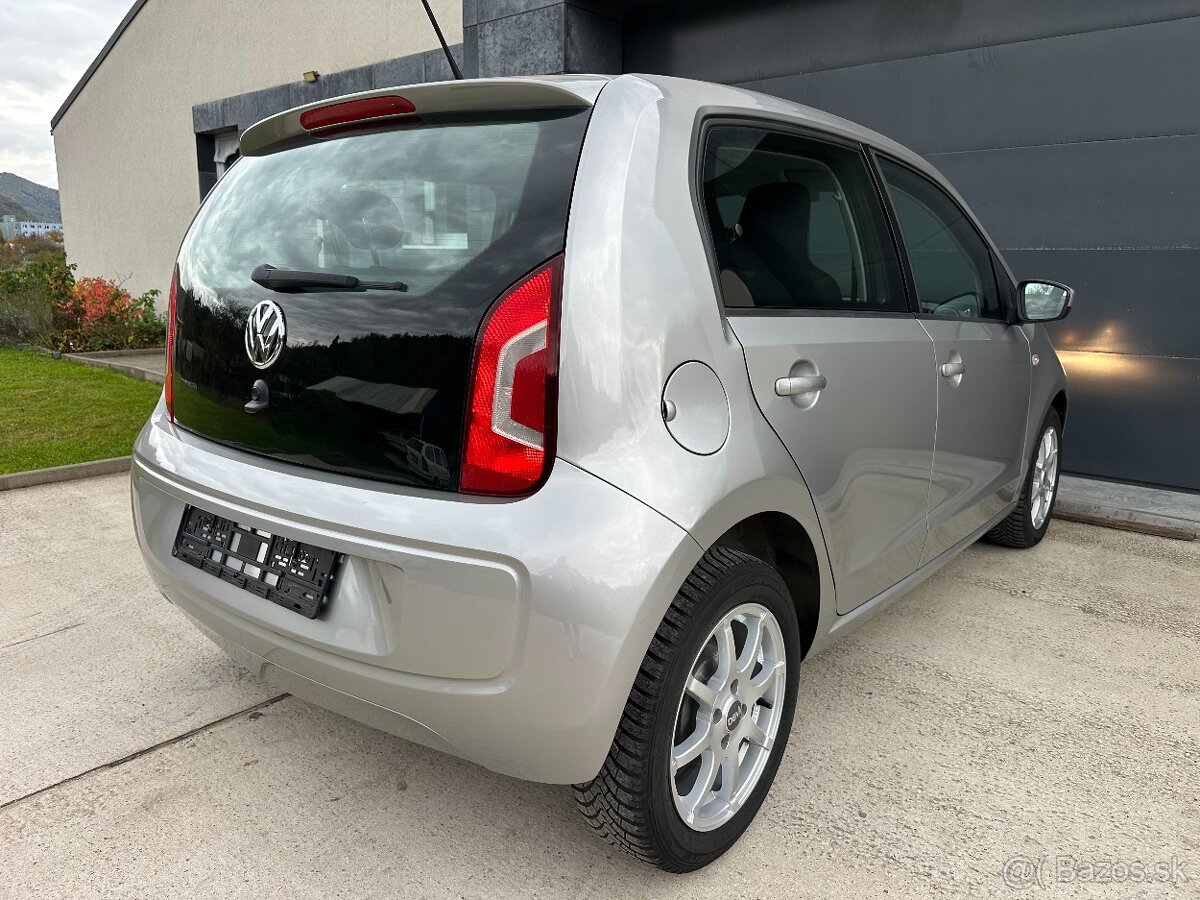Volkswagen UP 1.0 75k high up - 9