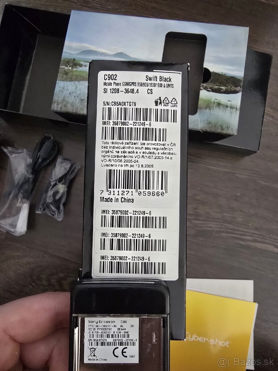 Sony Ericsson C902 - 9