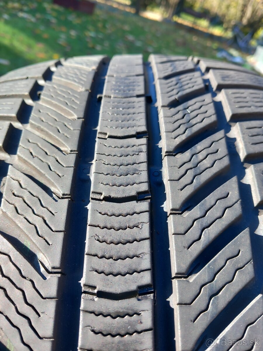 225/40 r18 zimne pneumatiky - 9
