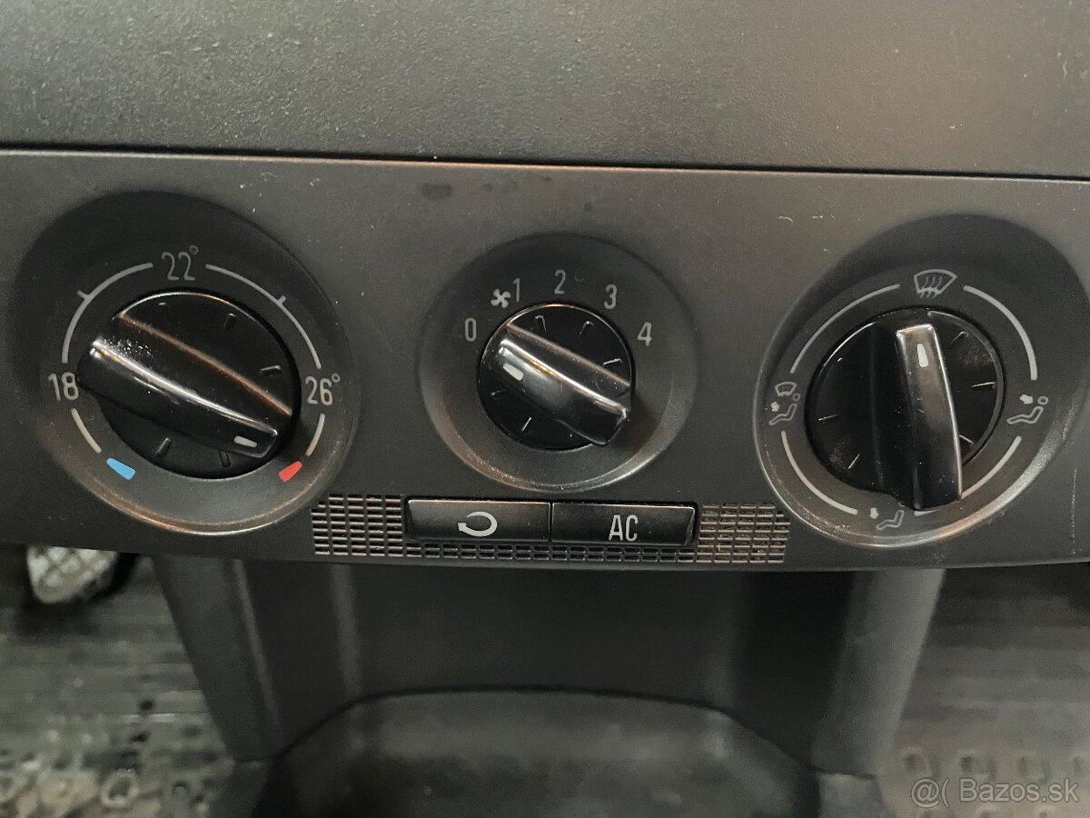 Škoda Fabia Combi 1.2 12V Elegance - 9