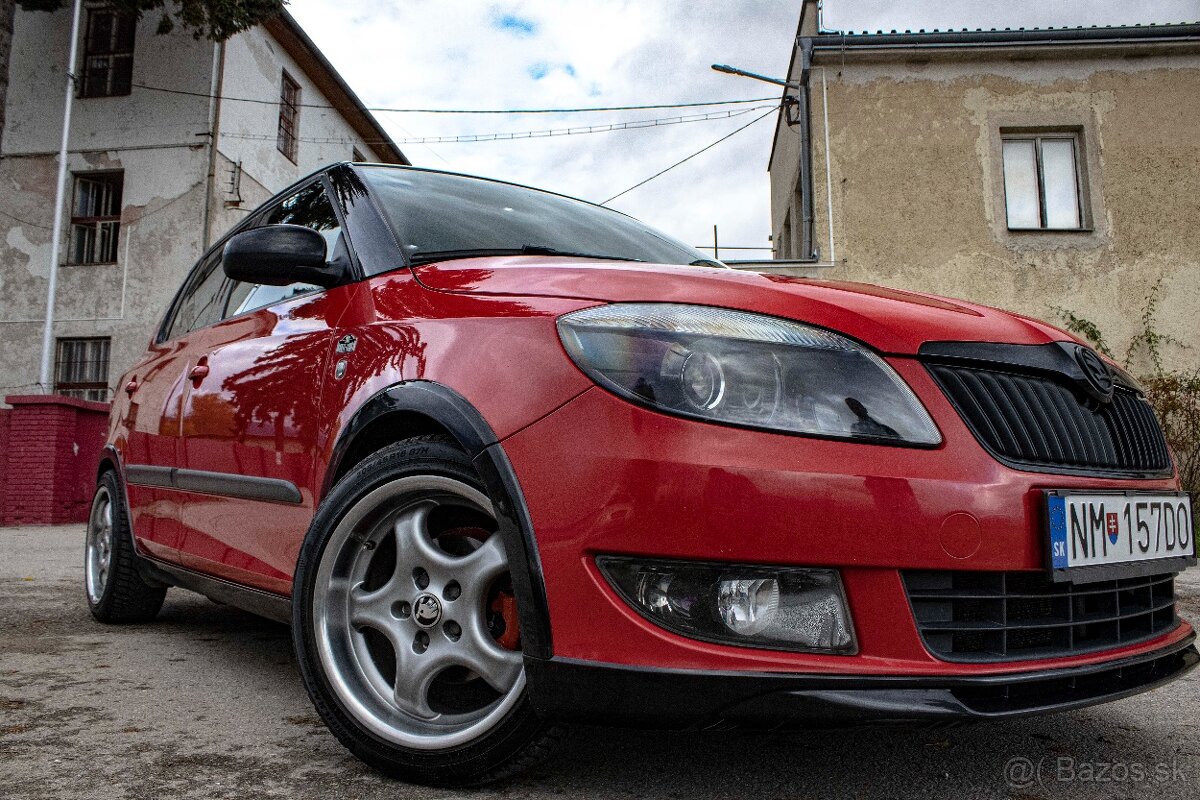 Škoda Fabia Monte Carlo 1.4 - 9