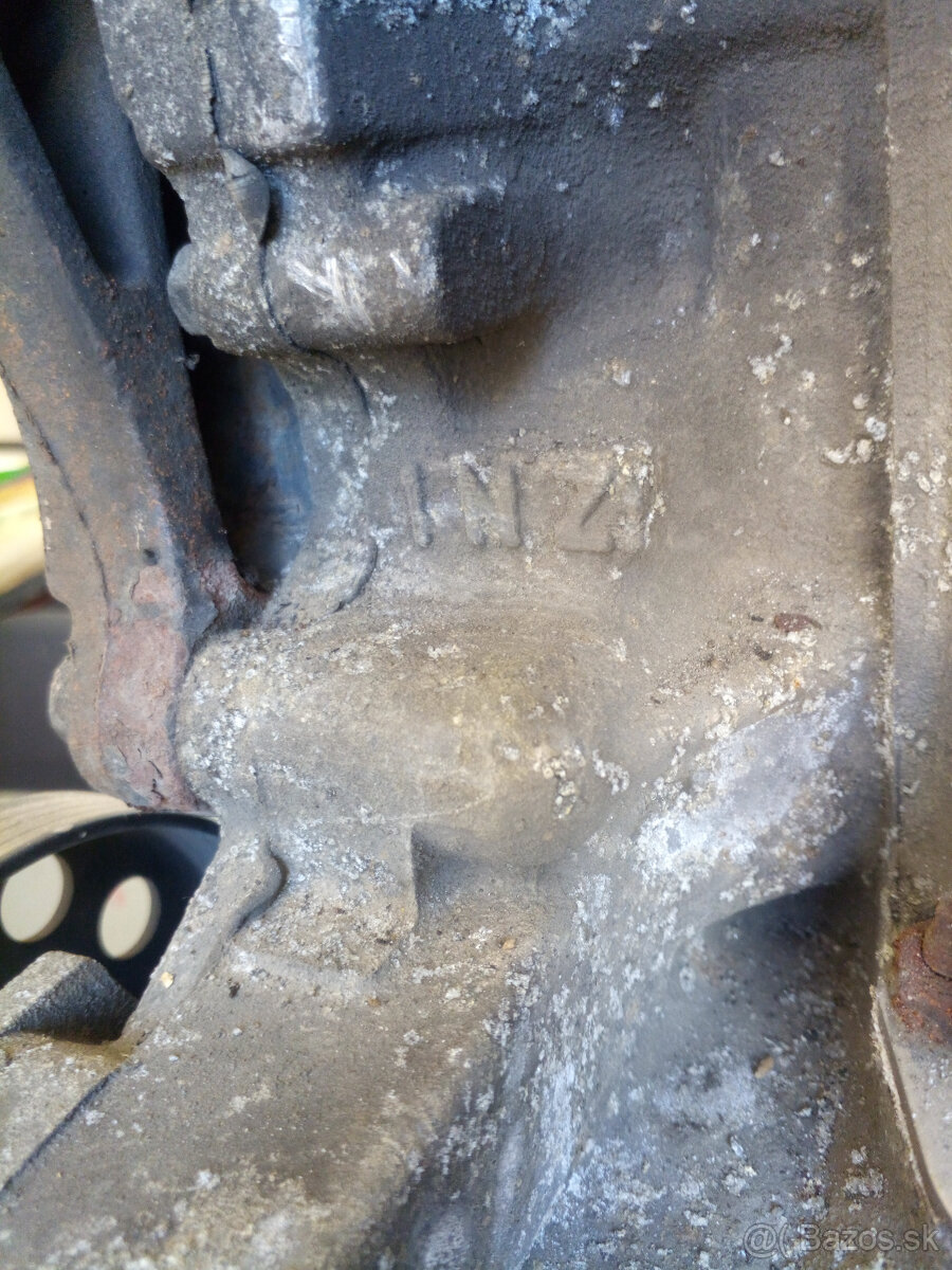 toyota yaris TS,2002, diely - 9